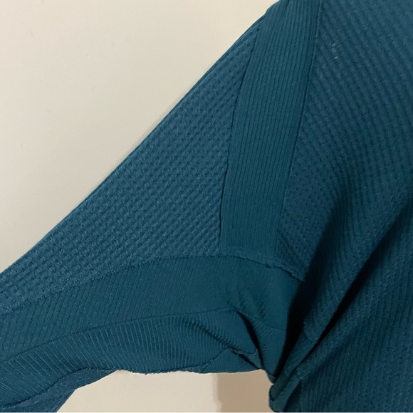 Free People Santa Clara thermal waffle teal wide neck sweater top L - Picture 6 of 9